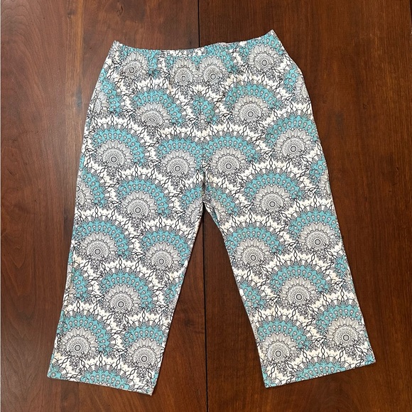 Women's Pajamas Set Button Down Short Sleeve Tugege Capri Sleepwear Sz M - Picture 12 of 13